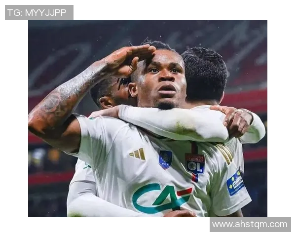 里昂与阿森纳对决前瞻分析停赛球员对比赛的影响与策略调整